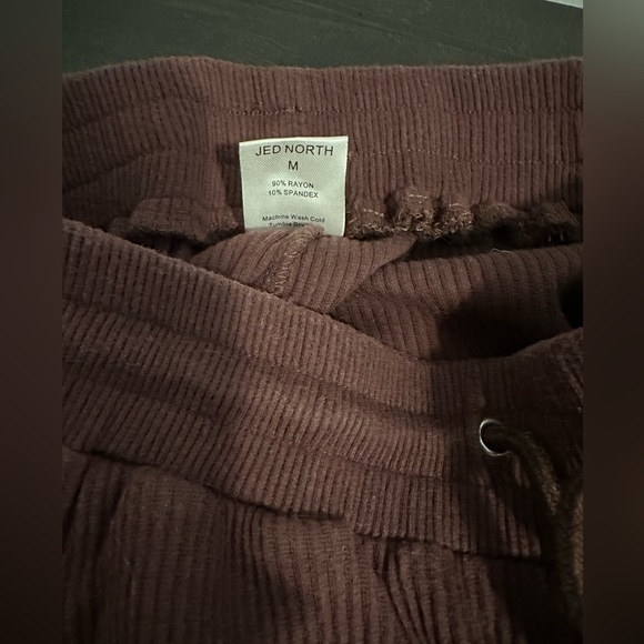 Jed North comfy shorts - Medium - Burgundy - Picture 3 of 3